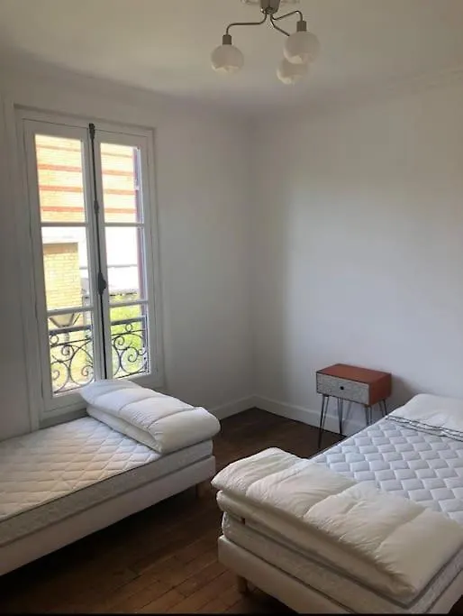 Apartment Une Maison A Paris France